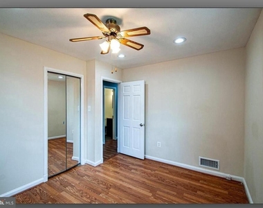 6516 Telegraph Road - Photo Thumbnail 10