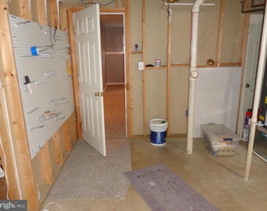 6021 Heatherwood Drive - Photo Thumbnail 22