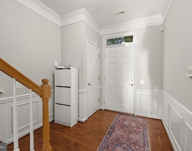 1122 Cypress Tree Place - Photo Thumbnail 4