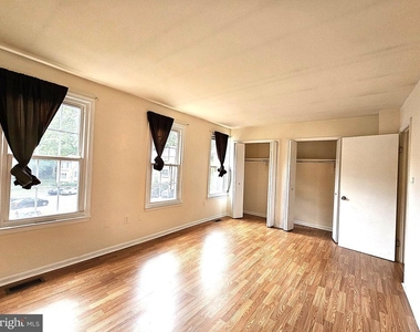 4718 Gainsborough Drive - Photo Thumbnail 13