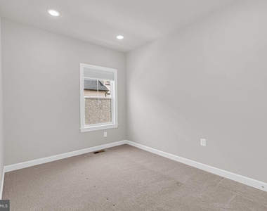 7265 Nittany Lane - Photo Thumbnail 29