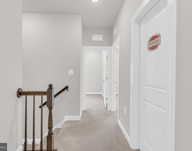 7265 Nittany Lane - Photo Thumbnail 17