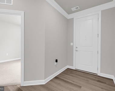 7265 Nittany Lane - Photo Thumbnail 32