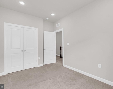 7265 Nittany Lane - Photo Thumbnail 24