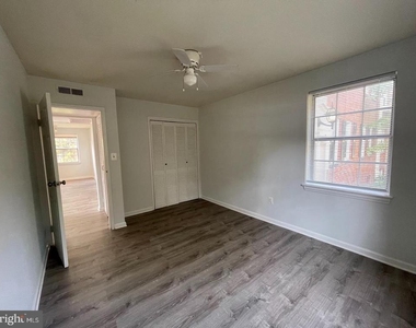 6511 10th Street - Photo Thumbnail 6