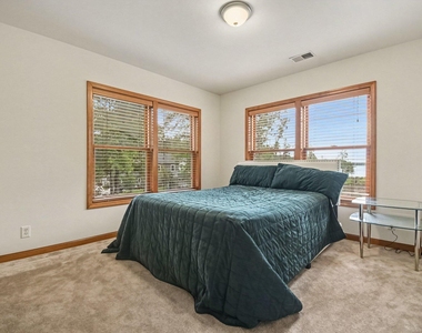 1736 Parker Drive - Photo Thumbnail 12