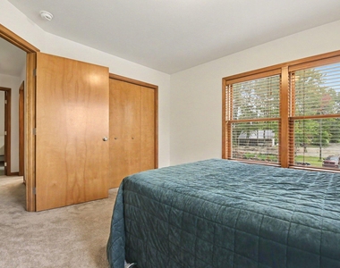 1736 Parker Drive - Photo Thumbnail 13