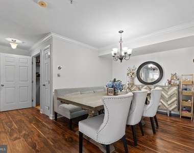 8311 Bluebird Way - Photo Thumbnail 6
