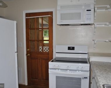 5569 Free State Road - Photo Thumbnail 4