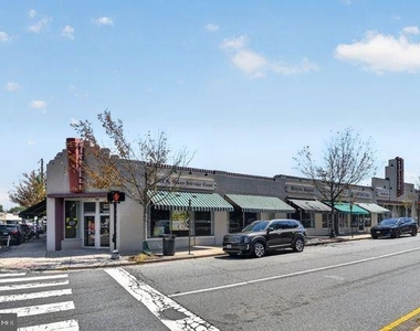 1527 Woodbine Street - Photo Thumbnail 26