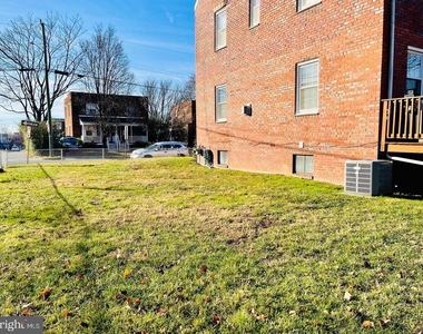 1601 Princess Street - Photo Thumbnail 6