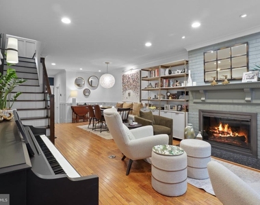 1124 Prince Street - Photo Thumbnail 3