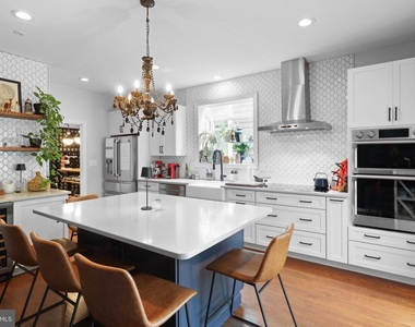 1124 Prince Street - Photo Thumbnail 6