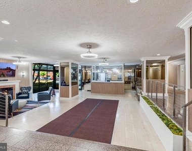 1021 Arlington Boulevard - Photo Thumbnail 24