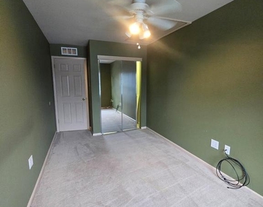 9245 State Road - Photo Thumbnail 20