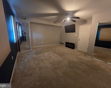 9245 State Road - Photo Thumbnail 10