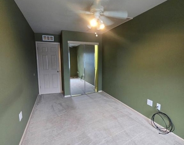 9245 State Road - Photo Thumbnail 21
