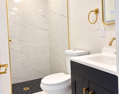 6338 Ogontz Avenue - Photo Thumbnail 6