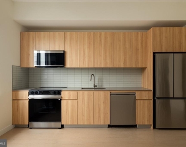 2976 Richmond Street - Photo Thumbnail 5