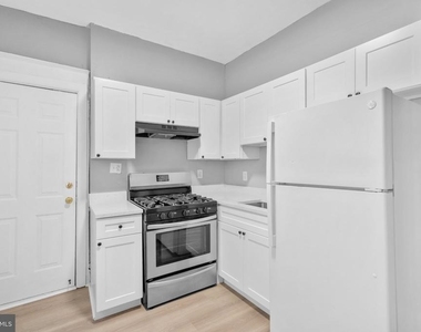 2648 N Myrtlewood Street - Photo Thumbnail 4