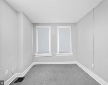 2648 N Myrtlewood Street - Photo Thumbnail 8