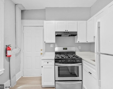 2648 N Myrtlewood Street - Photo Thumbnail 5