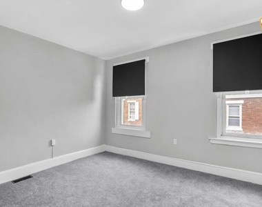 3218 N Hope Street - Photo Thumbnail 12