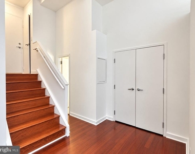 219 S 18th Street - Photo Thumbnail 9