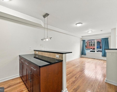 3002 W Girard Avenue - Photo Thumbnail 4