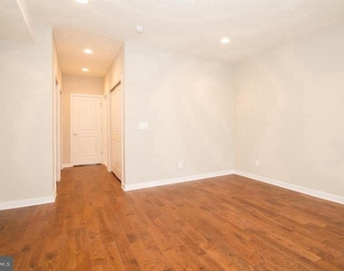 1322 S Howard Street - Photo Thumbnail 18