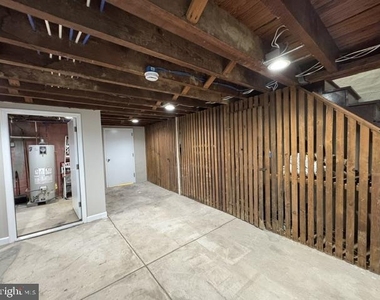 453 W Ellet Street - Photo Thumbnail 24