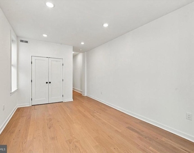 2821 Poplar Street - Photo Thumbnail 9