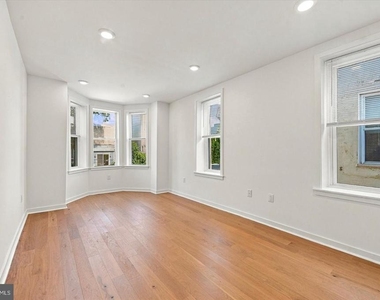 2821 Poplar Street - Photo Thumbnail 6