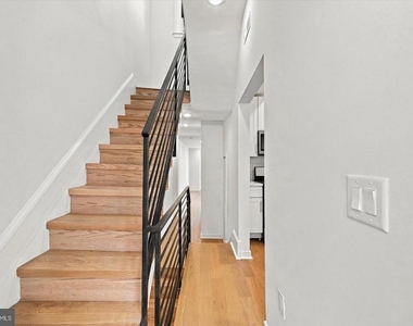 2821 Poplar Street - Photo Thumbnail 26