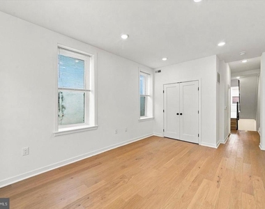 2821 Poplar Street - Photo Thumbnail 8