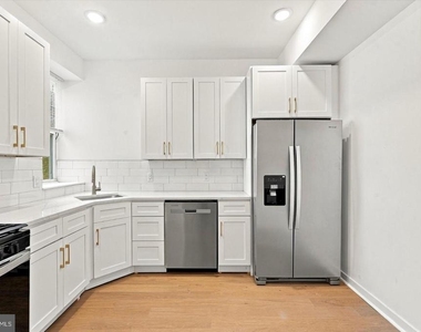 2821 Poplar Street - Photo Thumbnail 5