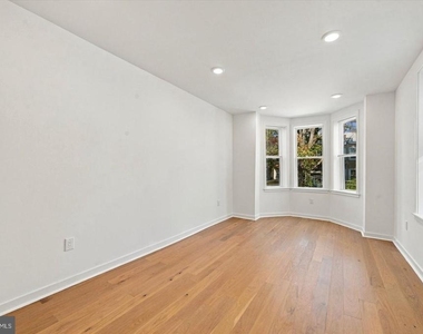 2821 Poplar Street - Photo Thumbnail 7