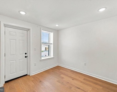 2821 Poplar Street - Photo Thumbnail 19