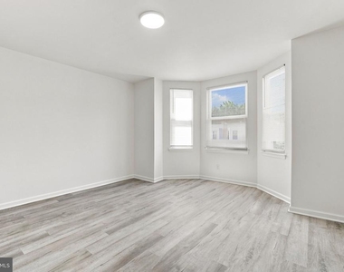 4629 N Marvine Street - Photo Thumbnail 16