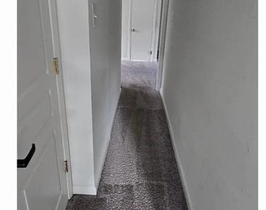 446 Evergreen Avenue - Photo Thumbnail 10