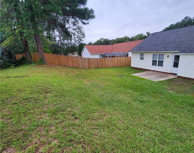 1825 Swann Street - Photo Thumbnail 15