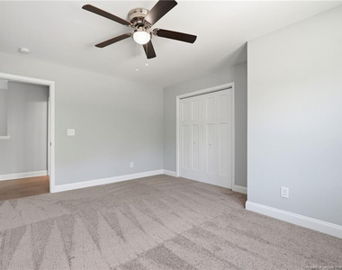 935 W Illinois Avenue - Photo Thumbnail 43