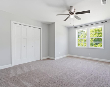 935 W Illinois Avenue - Photo Thumbnail 42