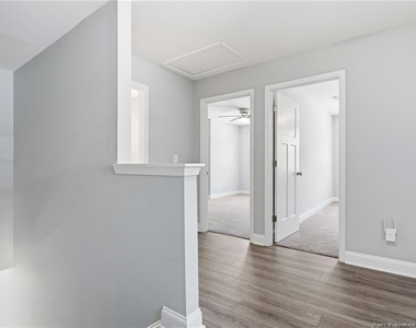 935 W Illinois Avenue - Photo Thumbnail 33