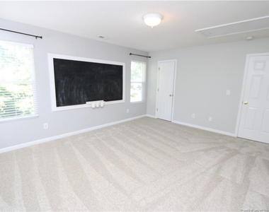 208 Chieftain Drive - Photo Thumbnail 39