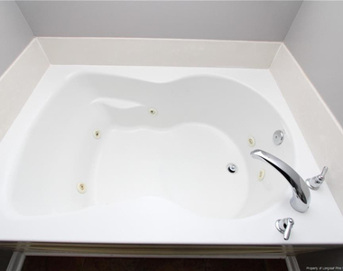 208 Chieftain Drive - Photo Thumbnail 24