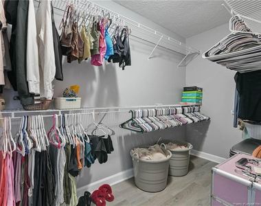6142 Wynnwood Drive - Photo Thumbnail 30