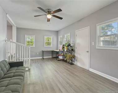 6142 Wynnwood Drive - Photo Thumbnail 19