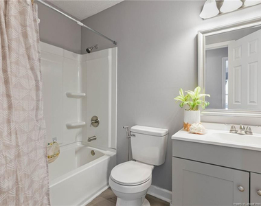 6142 Wynnwood Drive - Photo Thumbnail 23