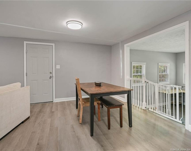 6142 Wynnwood Drive - Photo Thumbnail 16